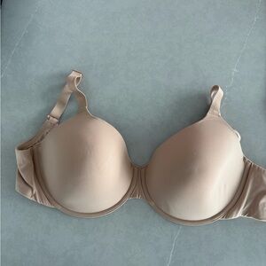 SKIMS Smooth Nude Contour T-Shirt Bra